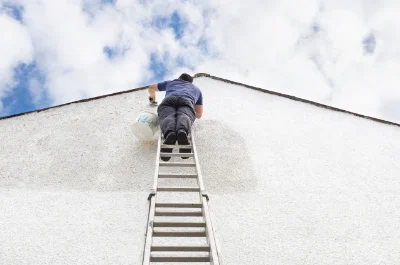 Peinture extérieure à Fougerolles-du-Plessis — façades et ravalement